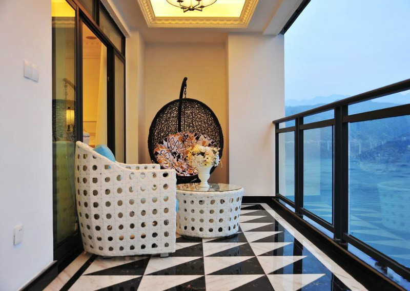 现代简约装修三室两厅