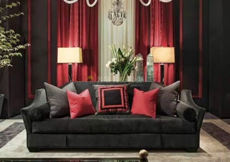 
这个秋冬要装修？可以试试酒红色装修