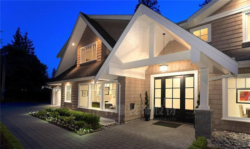 
高端别墅装修就是要壕吗？其实更要好！