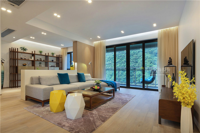 
装修，我们为什么建议你选择比较大的室内装饰公司？