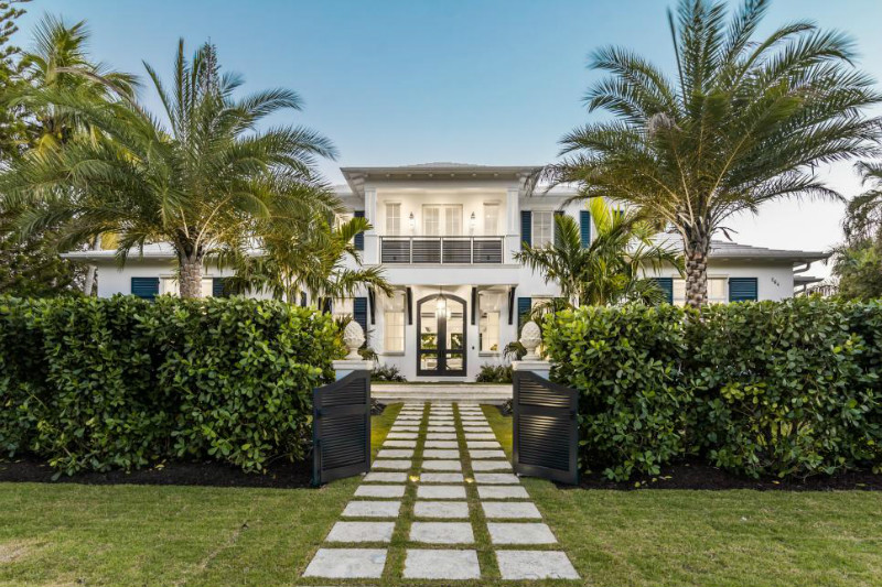 
七套无法抗拒的美式海滨别墅装修，自然与梦幻的结合!