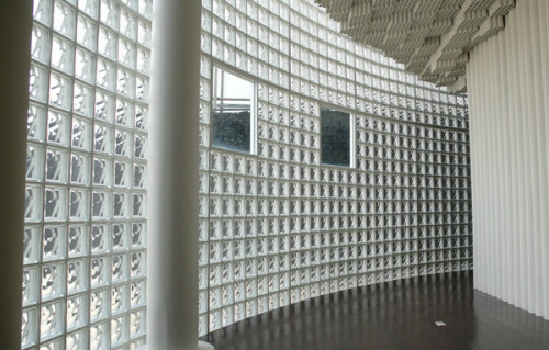 
玻璃砖隔墙怎么施工？玻璃砖隔墙施工方法